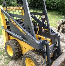 Load image into Gallery viewer, Carburetor For New HOLLAND Skid Steer Loaders LS120 Onan Motor
