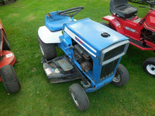 Load image into Gallery viewer, Carburetor For Ford R-8 LT-80 LT-81 LT-10 85 Tractors
