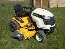 Load image into Gallery viewer, Carburetor For Cub Cadet SLTX1050 Lawn Tractors 13AQ92AP010 13WQ92AP010
