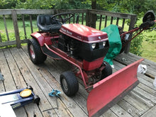 Load image into Gallery viewer, Carburetor For Wheel Horse 211-A 211-6 Lawn Tractors
