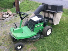 Load image into Gallery viewer, Carburetor For Bolens 830 831 Lawn Mowers
