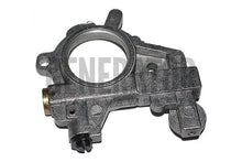 Load image into Gallery viewer, Chainsaw Fuel Oil Pump Assembly 1128 640 3206 For Stihl 046 MS441 MS460 MS461
