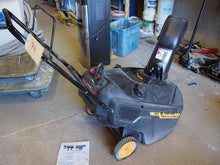 Load image into Gallery viewer, Carburetor For Poulan Pro PR100 Snow Blower 961820015 21 inch
