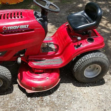 Load image into Gallery viewer, Carburetor For Troy Bilt Pony Tractor Mower 17.5HP Briggs &amp; Stratton I/C Intek
